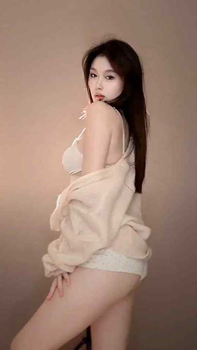 快手 大乔 人气女神美臀后摇福利6V