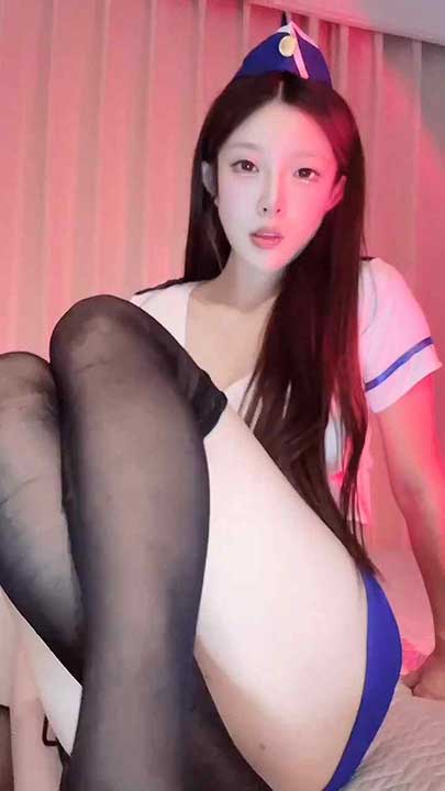 花椒 兔子学姐 性感情趣吐奶脱衣定制7V【291M】