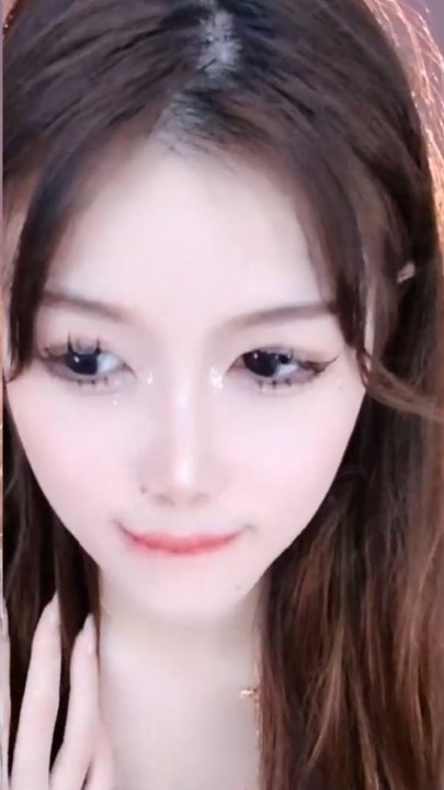 《重磅》万元定制网易CC星秀代言人极品女神【暖暖举世无双】 诱惑舞蹈尺度惊人 3V 16分钟