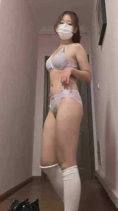 抖音 笨蛋小妮 桃子 嫩妹私拍大尺度舞蹈9V【436M】