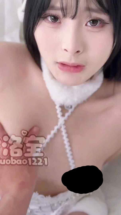 推特 洛宝 全自动榨汁喷水hight不停1V【898M】